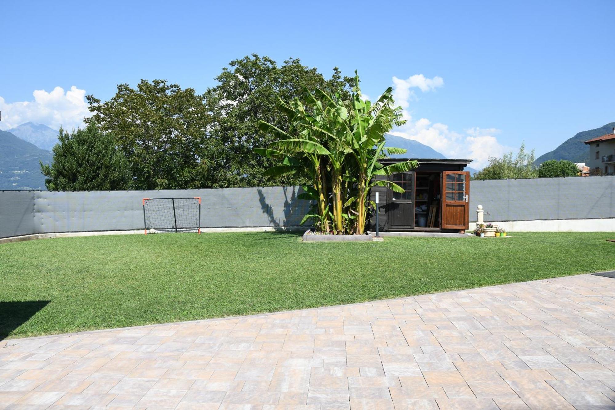 Il Giardino Dei Ciliegi Apartment Colico Ngoại thất bức ảnh